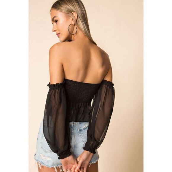 SUPERDOWN nickie off shoulder top M - Picture 2 of 12